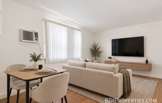 4010 LOS FELIZ BLVD