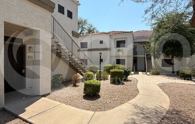 11375 E Sahuaro Dr