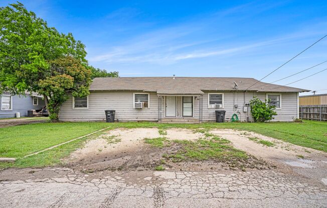 2-Bedroom Half-Duplex