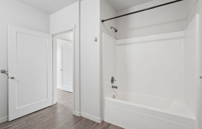 2 beds, 1 bath, 818 sqft, $1,825, Unit 509