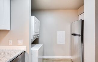 1 bed, 1 bath, 884 sqft, $1,199, Unit 808