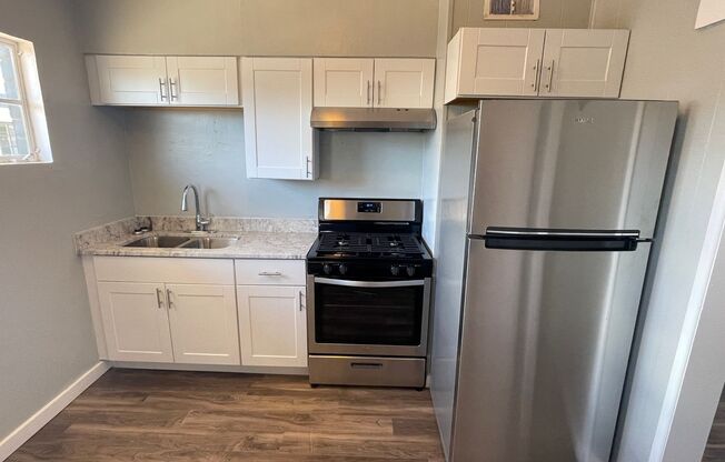 2 beds, 1 bath, $1,250, Unit Forg2126B