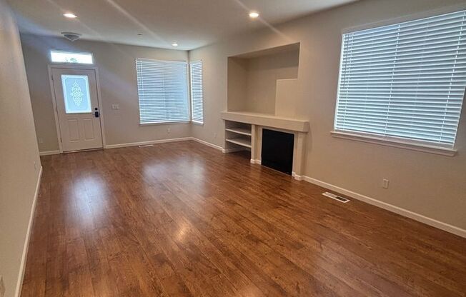 Single level 3 bedroom 2 bathroom home in Windsor's Vintage Greens with new paint and A/C