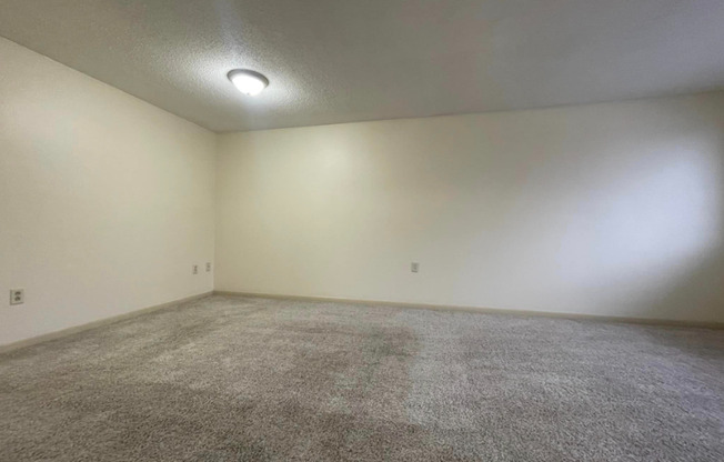 1 bed, 1 bath, 650 sqft, $1,020, Unit 16