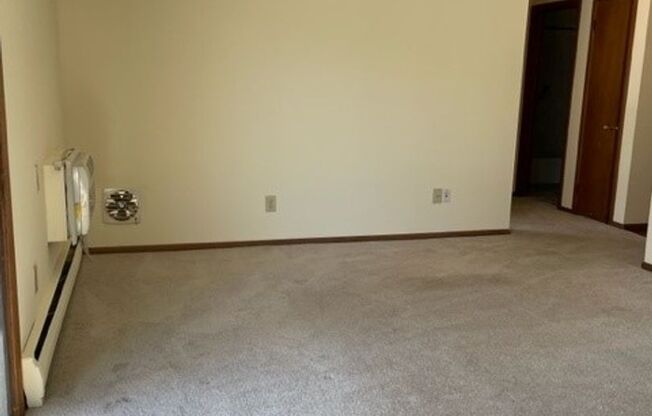 1 bed, 1 bath, 750 sqft, $1,150, Unit 7307-004
