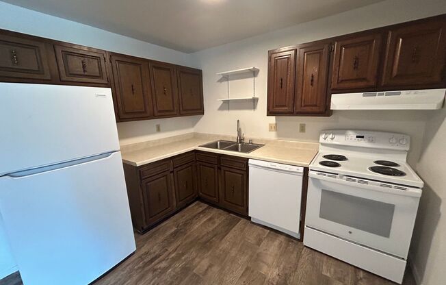 11229 W National Ave