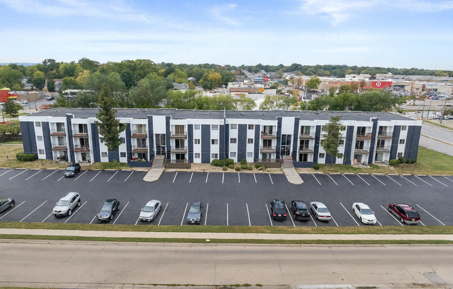 Crossroad Apartments