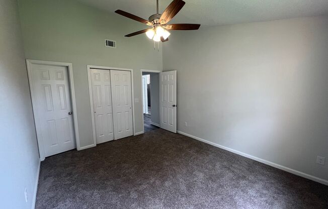 2 beds, 1 bath, $1,375