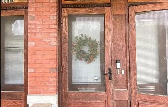 4410 Laclede