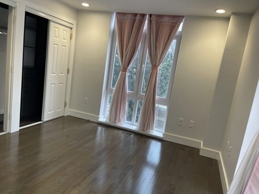 2 beds, 1.5 baths, 1,125 sqft, $4,100, Unit 101