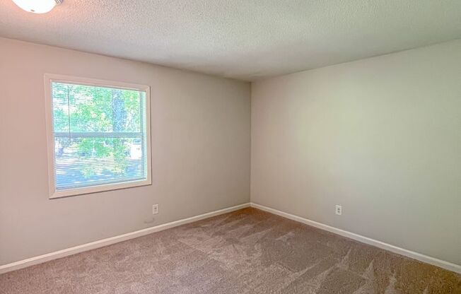 2 beds, 1.5 baths, 850 sqft, $1,099, Unit 03D