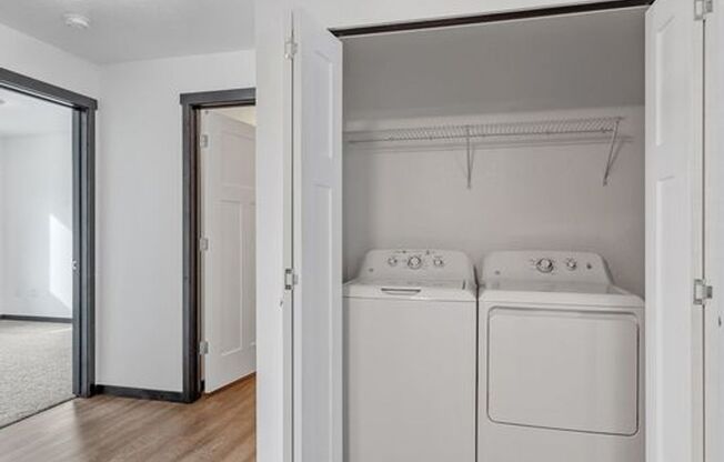 1 bed, 1 bath, 780 sqft, $1,495, Unit The Landmark -126-PIN #373 BLDG 126 #102