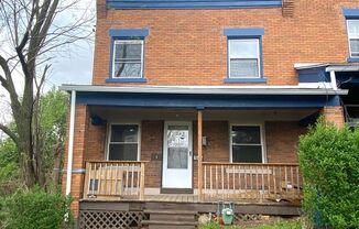Fantastic 2 Bedroom, 1 Bathroom Townhome-Newly Renovated & Available 8/10/2023!