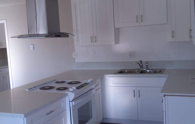 Cyrano Apartments