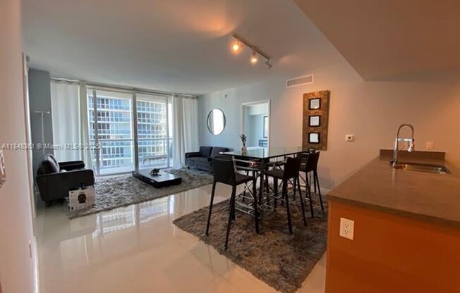 2 beds, 2 baths, 1,167 sqft, $4,700, Unit 475 Brickell Ave unit 4409