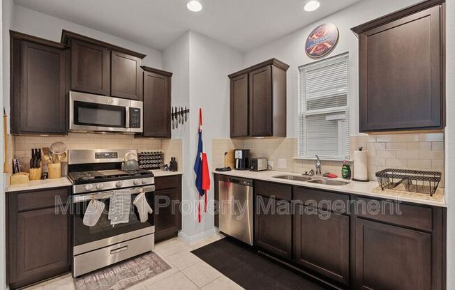 1216 ESPLANADE PKWY