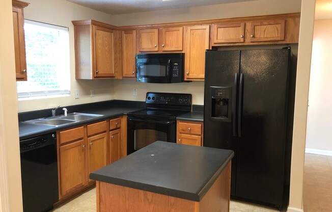 BRIDGEWATER HOME! PRE-LEASING FOR AUGUST 2026!