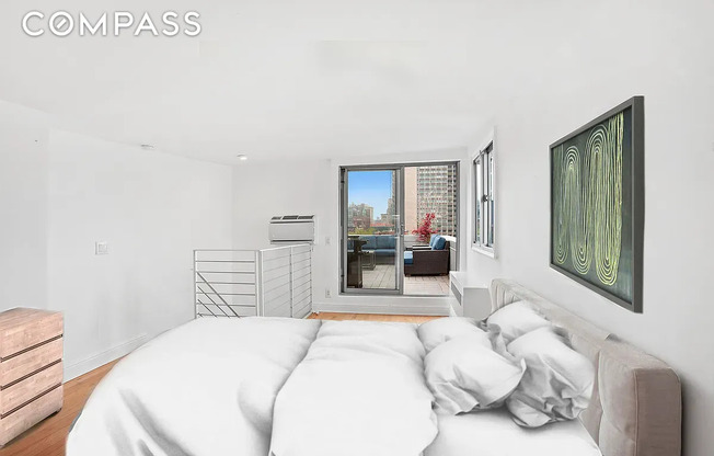 1 bed, 1 bath, $6,500, Unit 6D