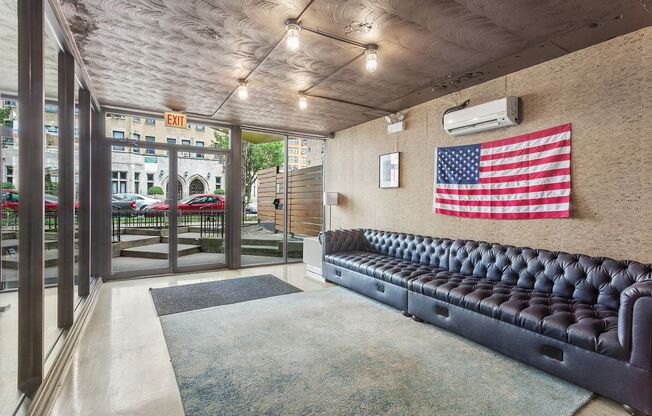 1 bed, 1 bath, 351 sqft, $1,750, Unit 406