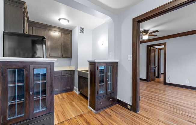1 bed, 1 bath, 664 sqft, $1,150, Unit 307