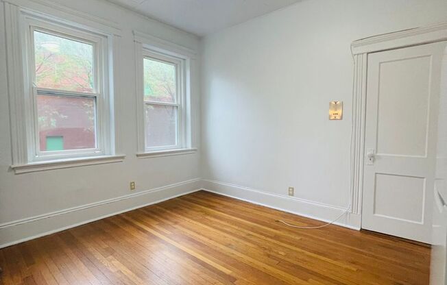 Studio, 1 bath, 350 sqft, $2,150, Unit 14P-4