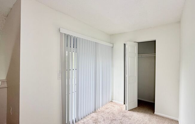 1 bed, 1.5 baths, 778 sqft, $1,445