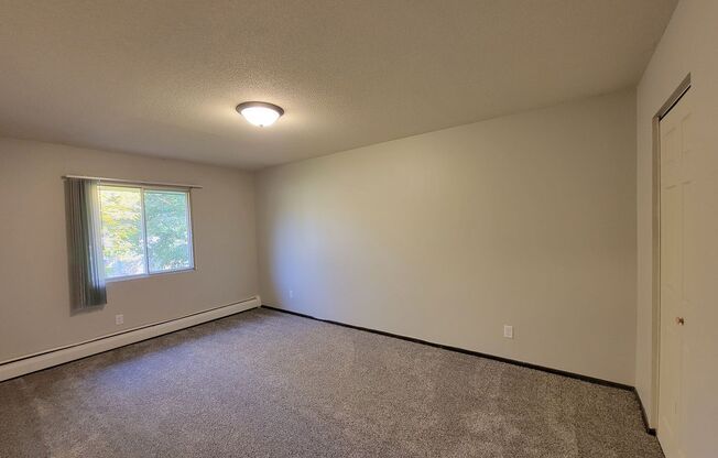 1 bed, 1 bath, 750 sqft, $930, Unit W 206