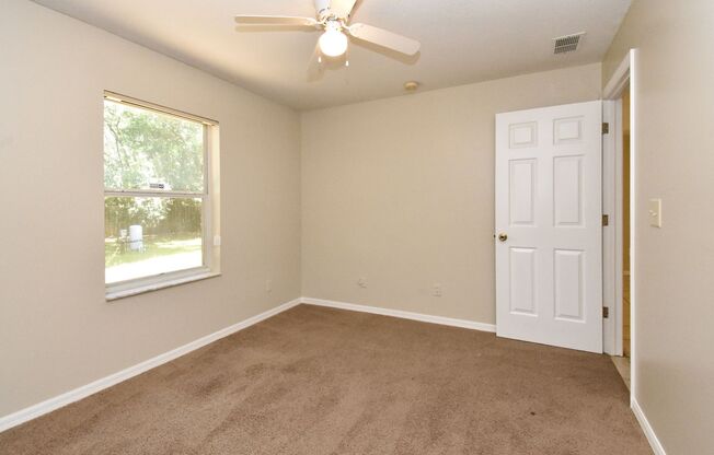 3 beds, 2 baths, $1,700