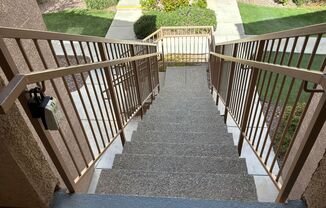 2 beds, 2 baths, $1,600, Unit Unit #2114