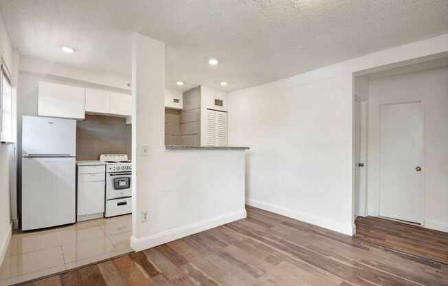 15 PLEX Property