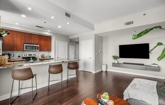 2 beds, 2 baths, $2,765, Unit LABS 565 Peachtree St NE - 36968507409