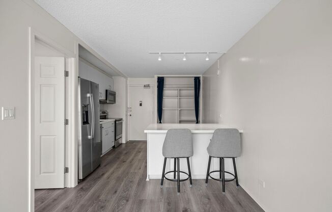 1 bed, 1 bath, $2,300, Unit # 1502