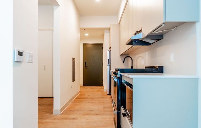 1 bed, 1 bath, 389 sqft, $2,550, Unit 208