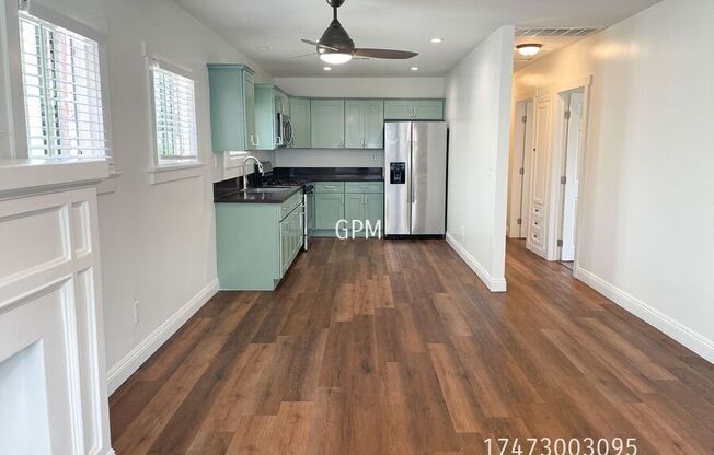 338 S Benton Way