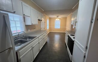 3 beds, 1 bath, $1,350