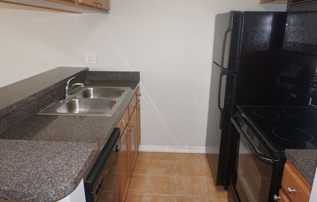 One Bed - One Bath - Water Front - Second Floor