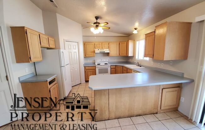 3 beds, 2 baths, $1,725