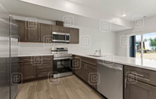 307 S GRADY LN