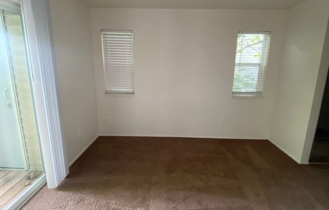 3 beds, 2 baths, 1,066 sqft, $1,900, Unit E215
