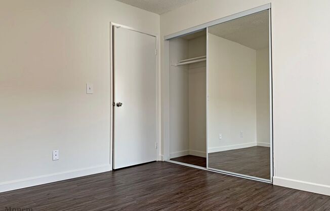 2 beds, 2 baths, 930 sqft, $2,495, Unit 205
