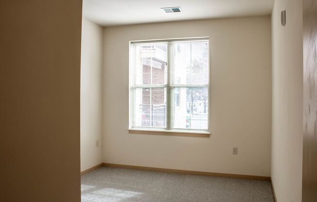 2 beds, 2 baths, 1,011 sqft, $2,275, Unit B-111