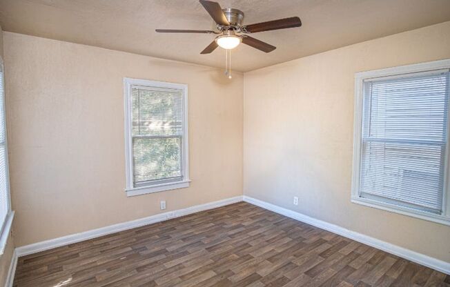 Great Amazing Home So Close to Downtown