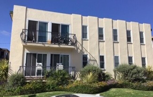 REDONDO BEACH APTS