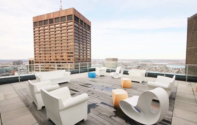 2 beds, 2 baths, 966 sqft, $6,000, Unit 2107