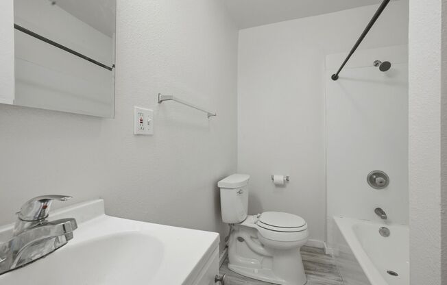1 bed, 1 bath, 625 sqft, $1,595, Unit 109