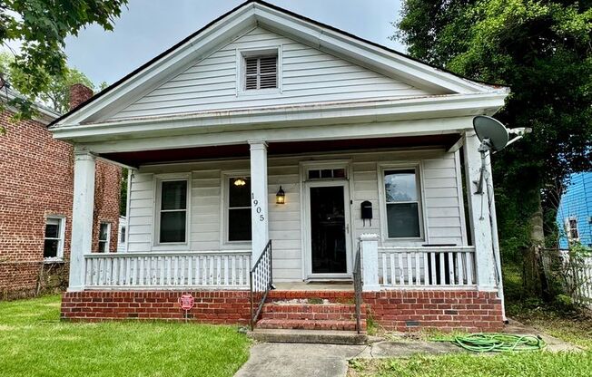 3 bed 2 bath house. Laundry, all electric, hardwoods, central hvac, porch, yard