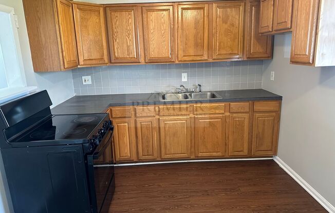 2 beds, 1 bath, $1,150