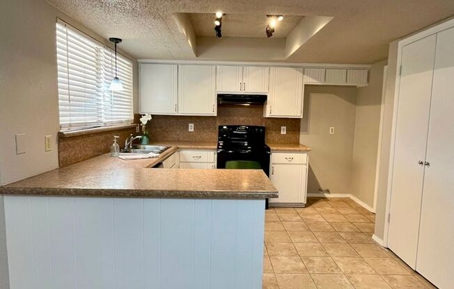 Updated NW OkC Rental with Storm Shelter