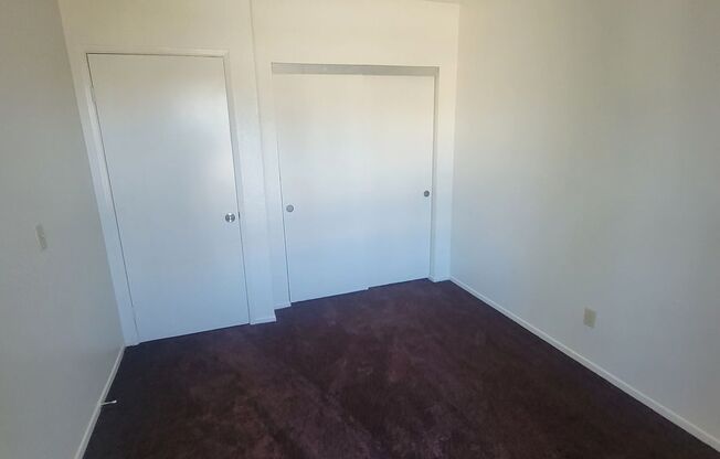 2 beds, 1 bath, $1,795, Unit 9