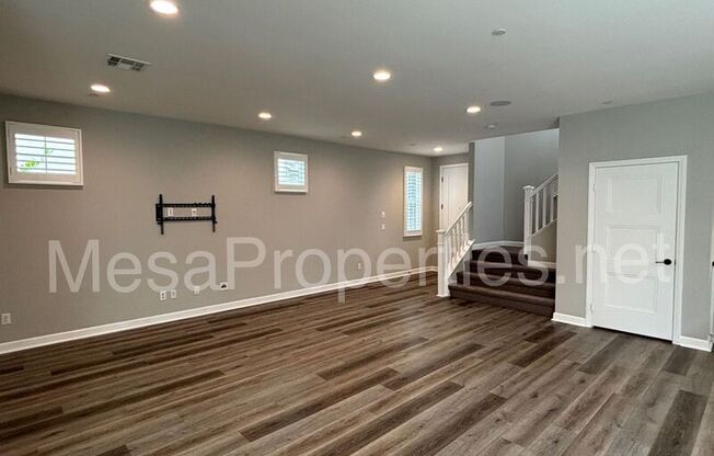 3647 E BRIGHT PASEO